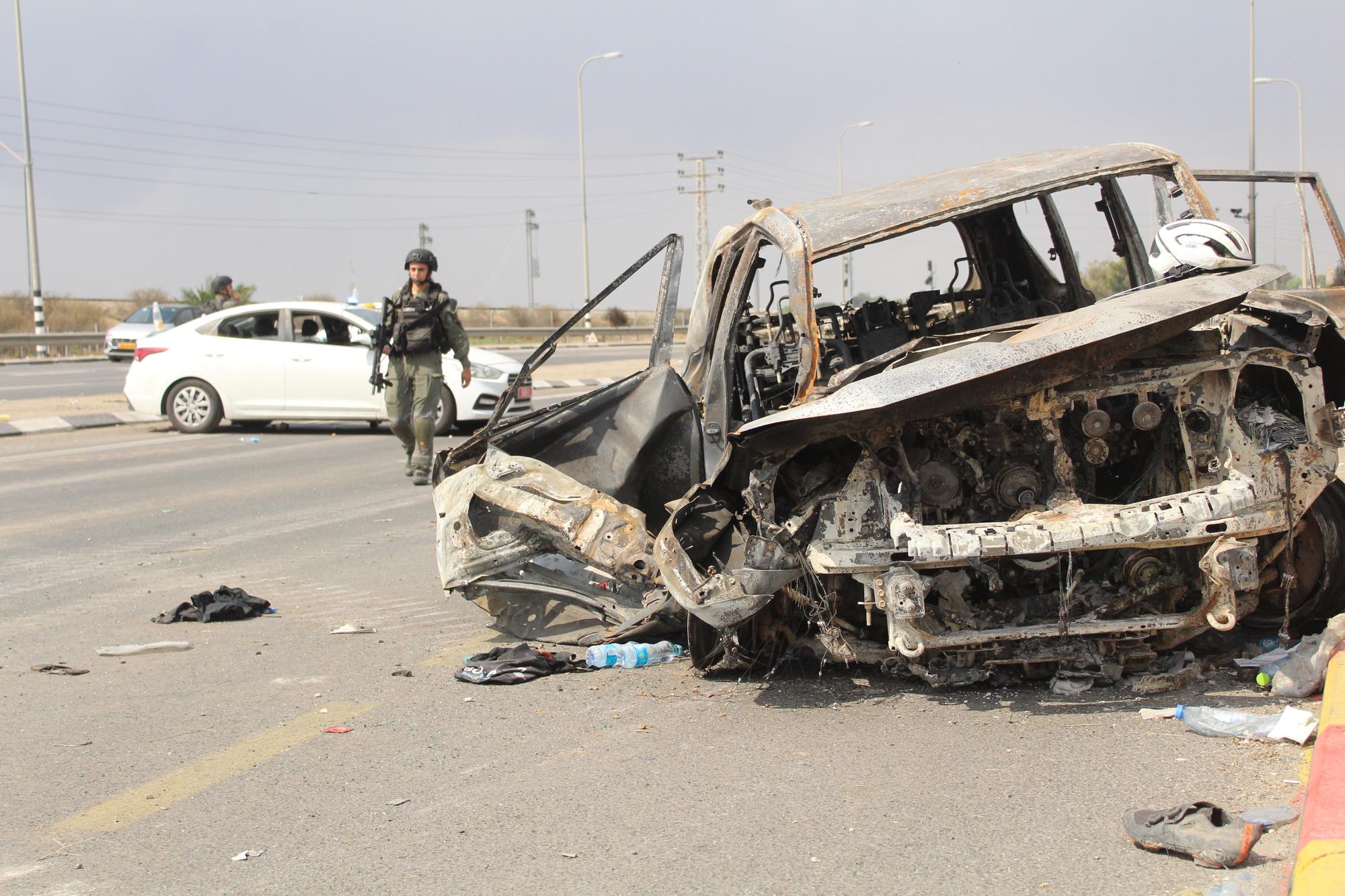coches hamas destrozo